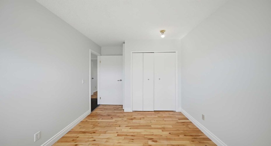 92 Whitlock Close, Calgary, Alberta T1Y 4X3, 4 Bedrooms Bedrooms, ,3 BathroomsBathrooms,Residential,For Sale,Whitlock,A2305994