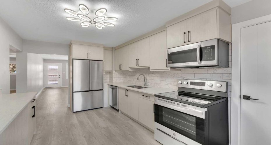 853 Northmount Drive, Calgary, Alberta T2L 0A3, 4 Bedrooms Bedrooms, ,2 BathroomsBathrooms,Residential,For Sale,Northmount,A2306293