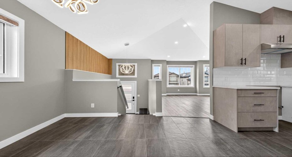 125 Saddlefield Crescent, Calgary, Alberta T3J 4Z8, 4 Bedrooms Bedrooms, ,3 BathroomsBathrooms,Residential,For Sale,Saddlefield,A2297334