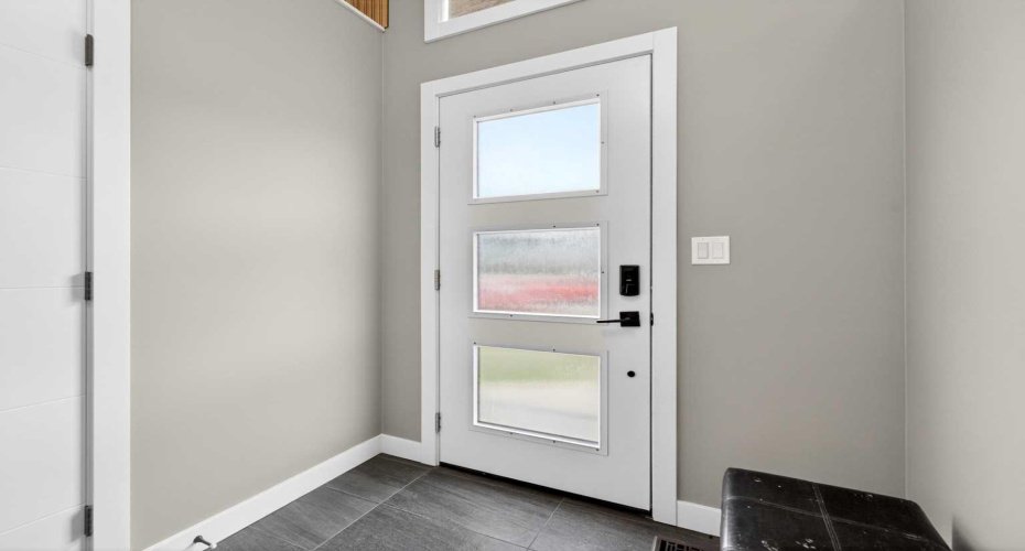 125 Saddlefield Crescent, Calgary, Alberta T3J 4Z8, 4 Bedrooms Bedrooms, ,3 BathroomsBathrooms,Residential,For Sale,Saddlefield,A2297334