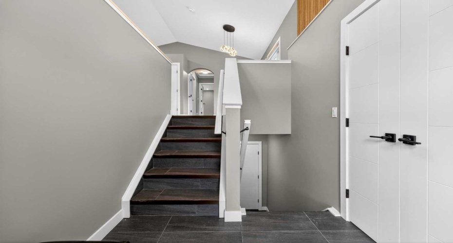 125 Saddlefield Crescent, Calgary, Alberta T3J 4Z8, 4 Bedrooms Bedrooms, ,3 BathroomsBathrooms,Residential,For Sale,Saddlefield,A2297334