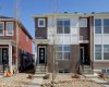 End Unit/NO CONDO FEES