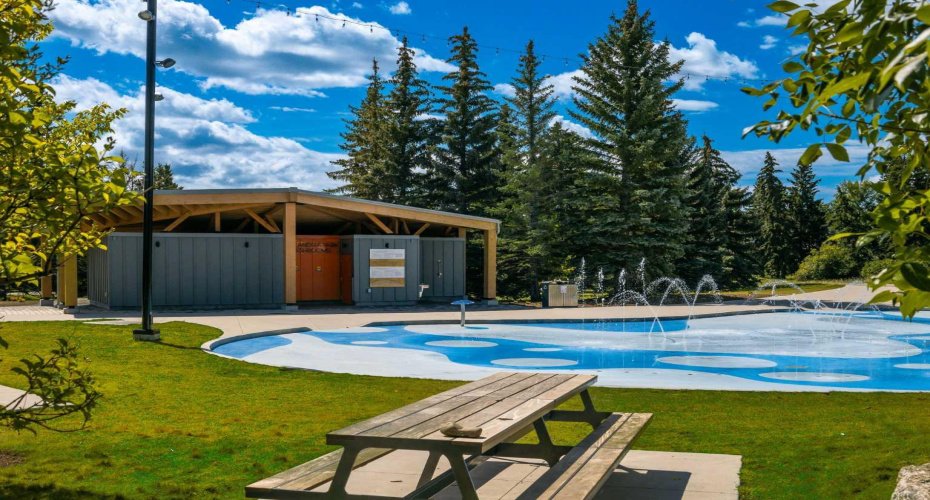 330 Dieppe Drive, Calgary, Alberta T3E 2L4, 1 Bedroom Bedrooms, ,1 BathroomBathrooms,Residential,For Sale,Dieppe,A2305091