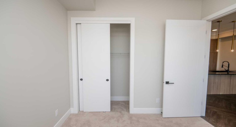 330 Dieppe Drive, Calgary, Alberta T3E 2L4, 1 Bedroom Bedrooms, ,1 BathroomBathrooms,Residential,For Sale,Dieppe,A2305091