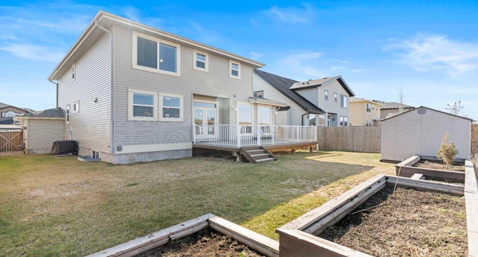409 Kinniburgh Boulevard, Chestermere, Alberta T1X0P4, 5 Bedrooms Bedrooms, ,4 BathroomsBathrooms,Residential,For Sale,Kinniburgh,A2305122