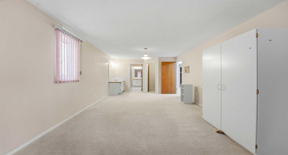 5401 Shannon Drive, Olds, Alberta T4H 1C2, 5 Bedrooms Bedrooms, ,2 BathroomsBathrooms,Residential,For Sale,Shannon,A2305187