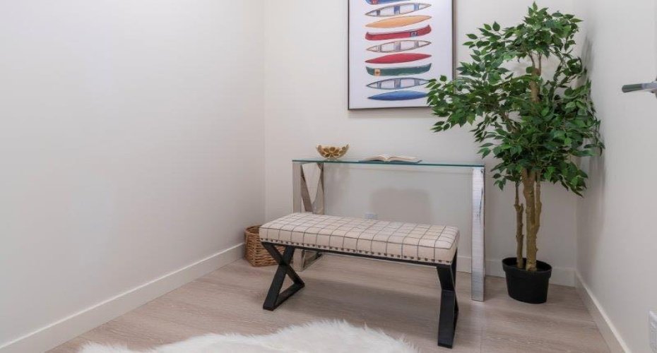 Disclaimer: Photos were taken prior to the current tenant’s occupancy. The unit remains in immaculate condition, though furnishings may differ from the photos.