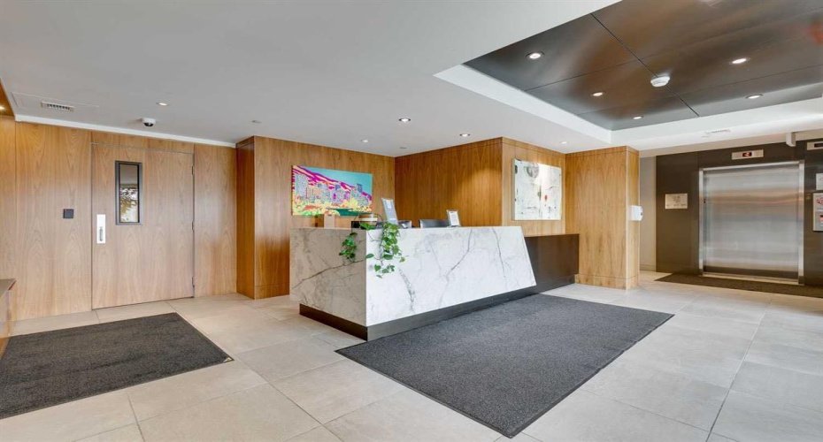 108 2 Street, Calgary, Alberta T2P 4V9, 1 Bedroom Bedrooms, ,1 BathroomBathrooms,Residential,For Sale,2,A2305194
