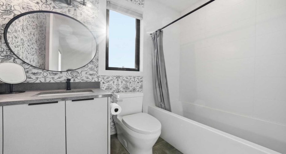 1502 37 Avenue, Calgary, Alberta T2T 3W2, 3 Bedrooms Bedrooms, ,4 BathroomsBathrooms,Residential,For Sale,37,A2305215