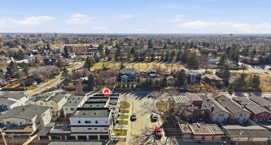 1502 37 Avenue, Calgary, Alberta T2T 3W2, 3 Bedrooms Bedrooms, ,4 BathroomsBathrooms,Residential,For Sale,37,A2305215