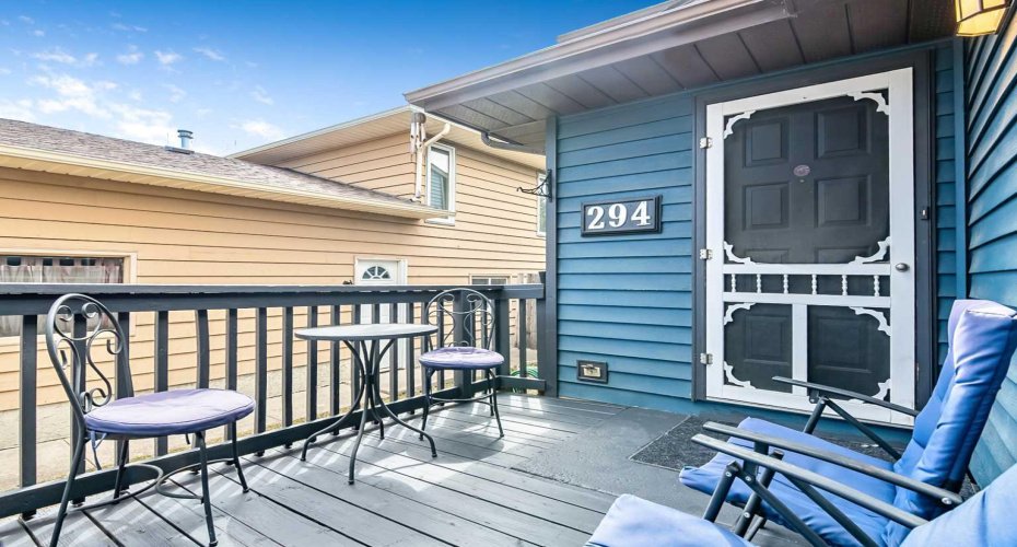 294 Shawnessy Drive, Calgary, Alberta T2Y 1M5, 4 Bedrooms Bedrooms, ,3 BathroomsBathrooms,Residential,For Sale,Shawnessy,A2305251