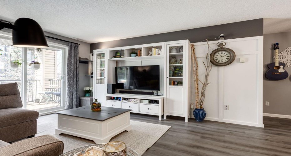 4975 130 Avenue, Calgary, Alberta T2Z 4P2, 2 Bedrooms Bedrooms, ,2 BathroomsBathrooms,Residential,For Sale,130,A2305273