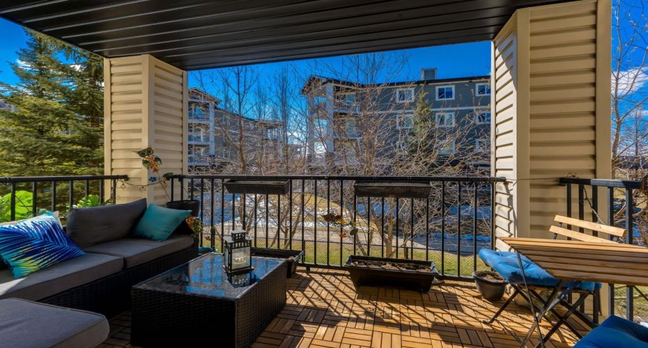 4975 130 Avenue, Calgary, Alberta T2Z 4P2, 2 Bedrooms Bedrooms, ,2 BathroomsBathrooms,Residential,For Sale,130,A2305273