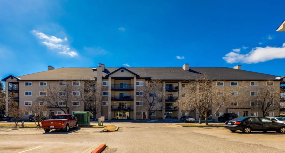 4975 130 Avenue, Calgary, Alberta T2Z 4P2, 2 Bedrooms Bedrooms, ,2 BathroomsBathrooms,Residential,For Sale,130,A2305273