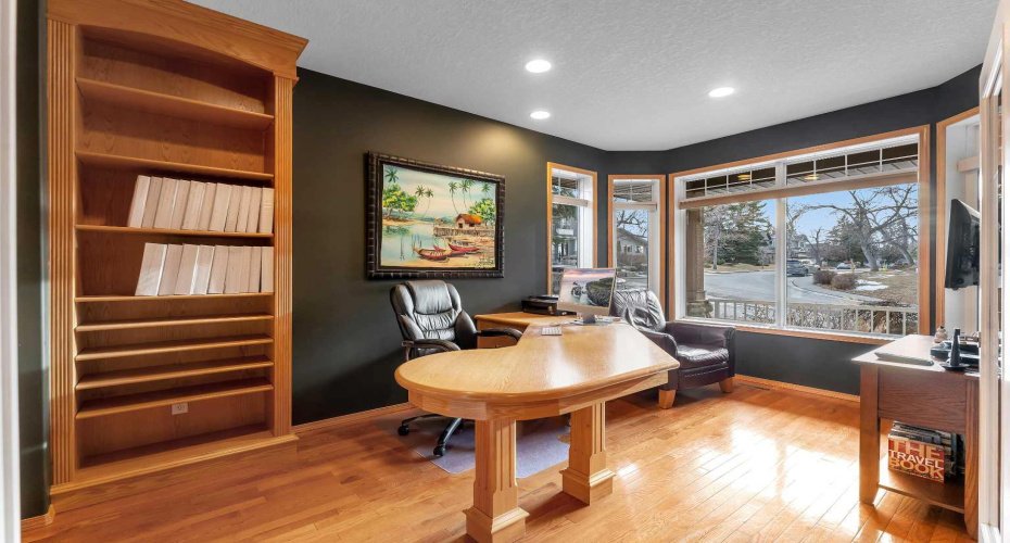 15 Rosery Drive, Calgary, Alberta T2K 1L4, 4 Bedrooms Bedrooms, ,5 BathroomsBathrooms,Residential,For Sale,Rosery,A2305362