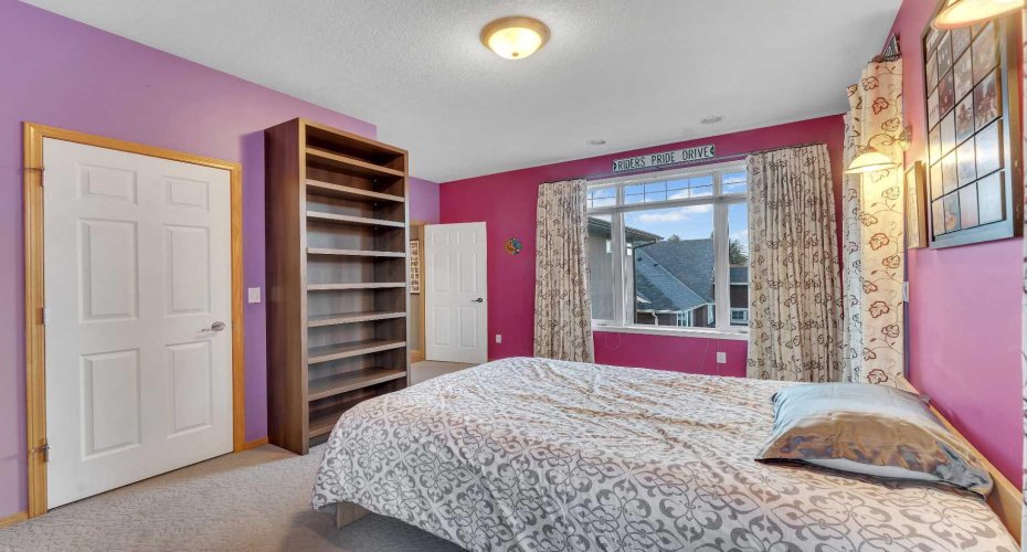 15 Rosery Drive, Calgary, Alberta T2K 1L4, 4 Bedrooms Bedrooms, ,5 BathroomsBathrooms,Residential,For Sale,Rosery,A2305362