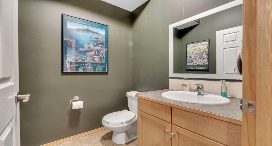 15 Rosery Drive, Calgary, Alberta T2K 1L4, 4 Bedrooms Bedrooms, ,5 BathroomsBathrooms,Residential,For Sale,Rosery,A2305362