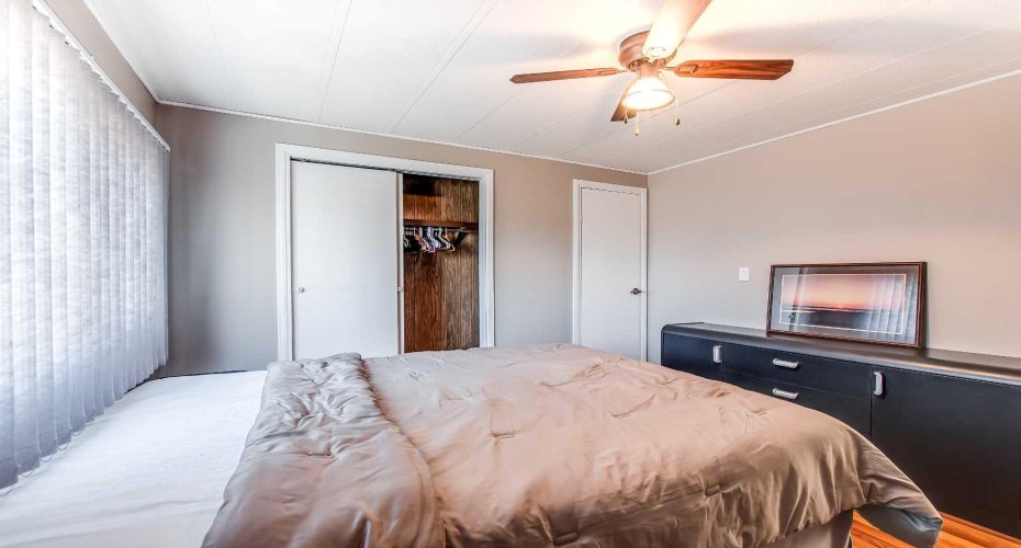 4000 13 Avenue, Medicine Hat, Alberta T1B 1J3, 3 Bedrooms Bedrooms, ,1 BathroomBathrooms,Mobile,For Sale,13,A2305394