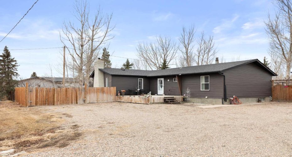 721 4 Avenue, Dunmore, Alberta T1B0J9, 3 Bedrooms Bedrooms, ,2 BathroomsBathrooms,Residential,For Sale,4,A2305409