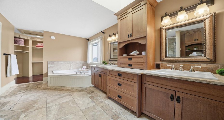 2593 Coopers Circle, Airdrie, Alberta T4B 3K2, 4 Bedrooms Bedrooms, ,4 BathroomsBathrooms,Residential,For Sale,Coopers,A2305434