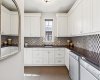 4315 17 Street, Calgary, Alberta T2T 4P9, 3 Bedrooms Bedrooms, ,4 BathroomsBathrooms,Residential,For Sale,17,A2305571