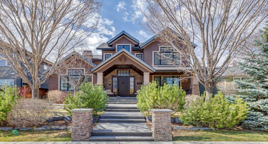 4315 17 Street, Calgary, Alberta T2T 4P9, 3 Bedrooms Bedrooms, ,4 BathroomsBathrooms,Residential,For Sale,17,A2305571
