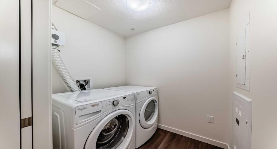 12 Mahogany Path, Calgary, Alberta T3M 3A4, 2 Bedrooms Bedrooms, ,2 BathroomsBathrooms,Residential,For Sale,Mahogany,A2306598