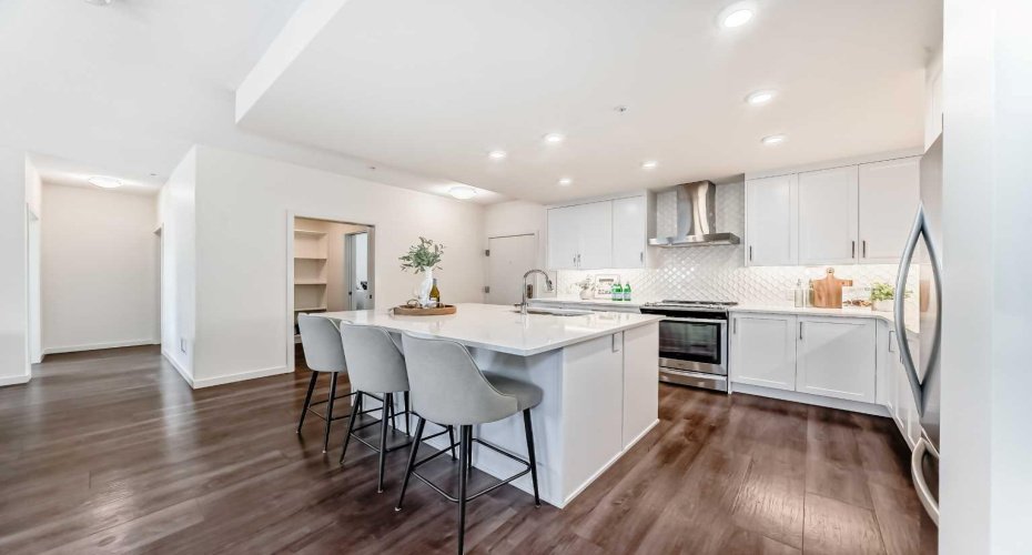 12 Mahogany Path, Calgary, Alberta T3M 3A4, 2 Bedrooms Bedrooms, ,2 BathroomsBathrooms,Residential,For Sale,Mahogany,A2306598