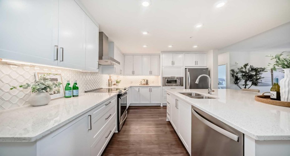 12 Mahogany Path, Calgary, Alberta T3M 3A4, 2 Bedrooms Bedrooms, ,2 BathroomsBathrooms,Residential,For Sale,Mahogany,A2306598