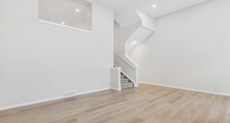 135 Mahogany Parade, Calgary, Alberta T3M 4K2, 2 Bedrooms Bedrooms, ,3 BathroomsBathrooms,Residential,For Sale,Mahogany,A2306607