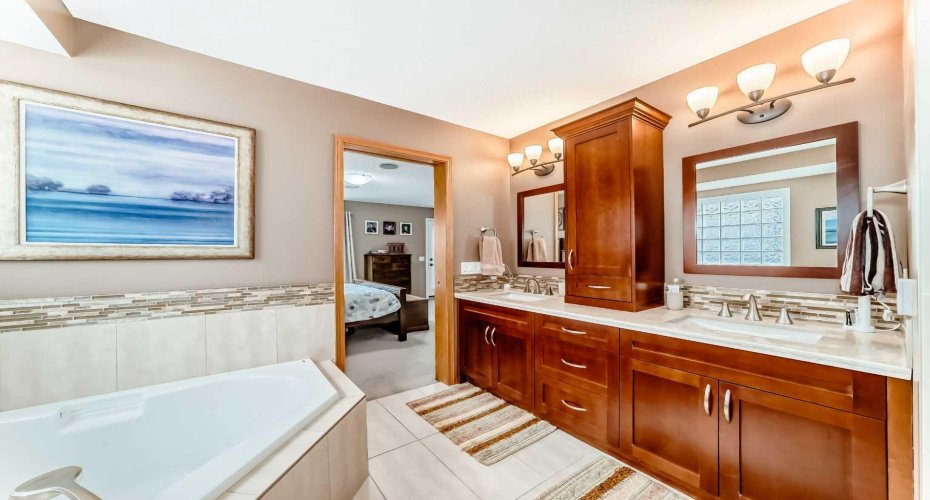 Primary ensuite