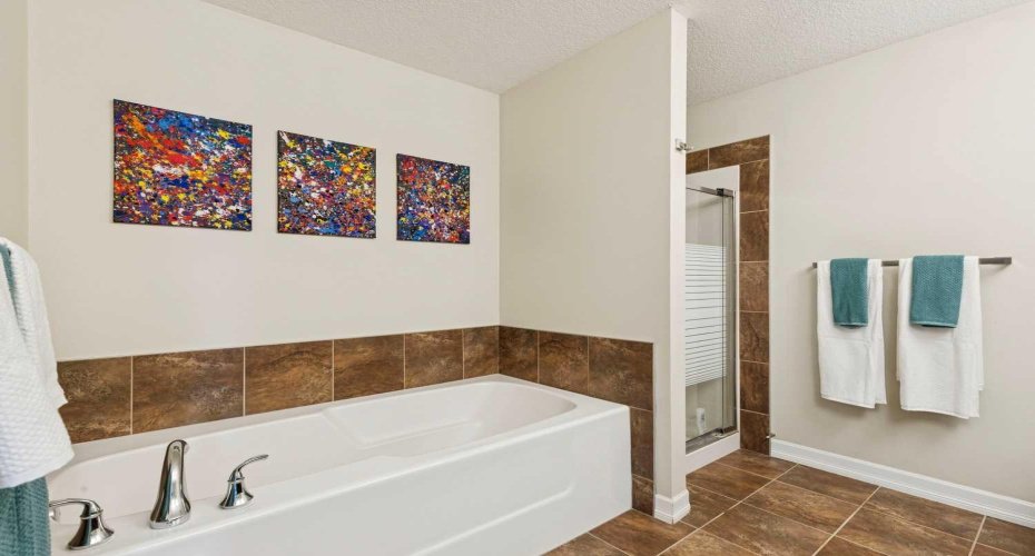 1729 34 Avenue, Calgary, Alberta T2T 2B7, 3 Bedrooms Bedrooms, ,3 BathroomsBathrooms,Residential,For Sale,34,A2306679