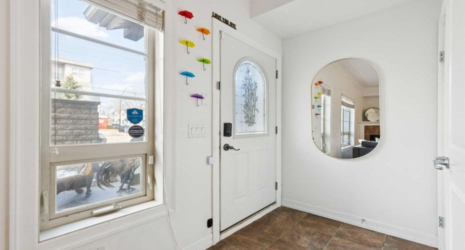 1729 34 Avenue, Calgary, Alberta T2T 2B7, 3 Bedrooms Bedrooms, ,3 BathroomsBathrooms,Residential,For Sale,34,A2306679
