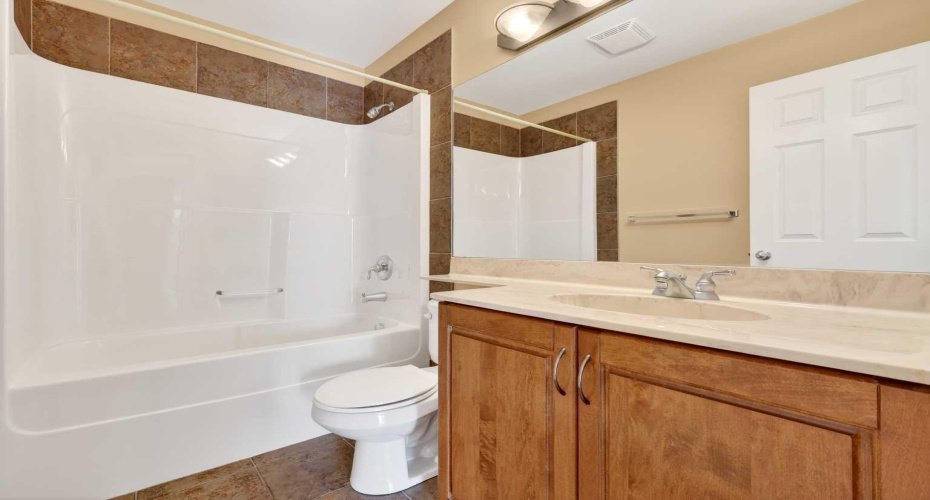 14 Hemlock Crescent, Calgary, Alberta T3C 2Z1, 2 Bedrooms Bedrooms, ,2 BathroomsBathrooms,Residential,For Sale,Hemlock,A2305465