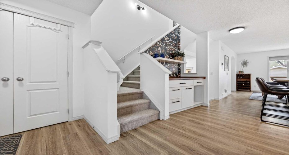 2383 Sagewood Gate, Airdrie, Alberta T4B 3M7, 3 Bedrooms Bedrooms, ,3 BathroomsBathrooms,Residential,For Sale,Sagewood,A2305469