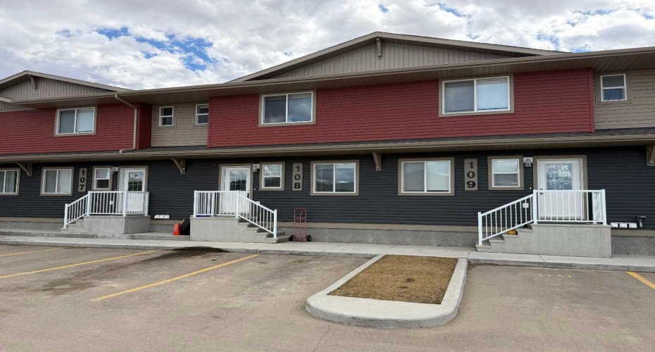 6300 58A Street, Rocky Mountain House, Alberta T4T 0C2, 3 Bedrooms Bedrooms, ,3 BathroomsBathrooms,Residential,For Sale,58A,A2306690