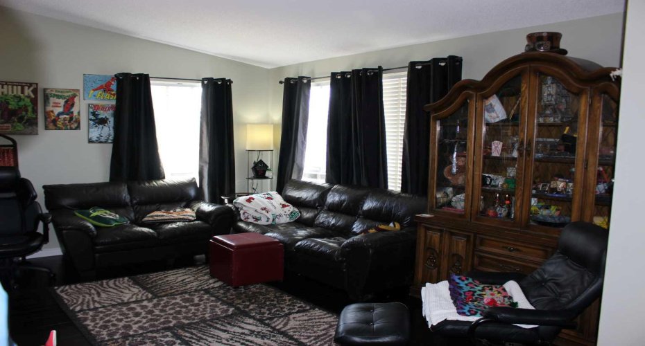 2811 13 Avenue, Lethbridge, Alberta T1K 0S9, 5 Bedrooms Bedrooms, ,2 BathroomsBathrooms,Residential,For Sale,13,A2305517