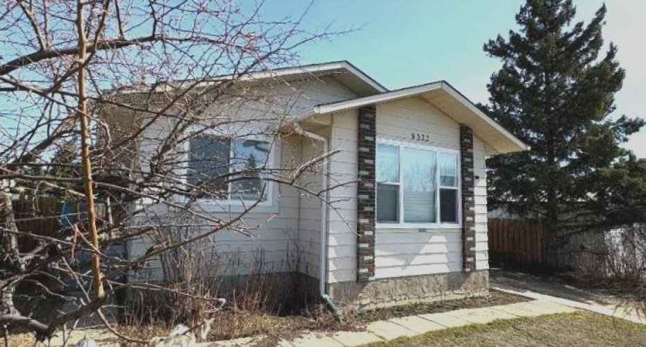 8322 101 Avenue, Peace River, Alberta T8S1N2, 3 Bedrooms Bedrooms, ,1 BathroomBathrooms,Residential,For Sale,101,A2305526