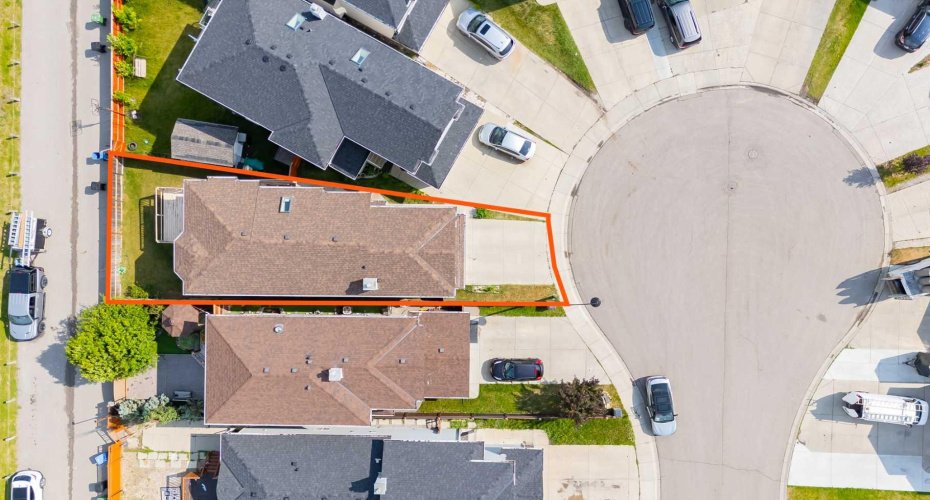 234 Tarawood Place, Calgary, Alberta T3J 5B3, 5 Bedrooms Bedrooms, ,3 BathroomsBathrooms,Residential,For Sale,Tarawood,A2306708