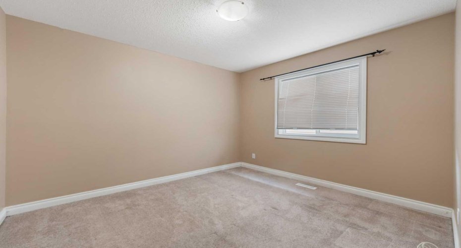 234 Tarawood Place, Calgary, Alberta T3J 5B3, 5 Bedrooms Bedrooms, ,3 BathroomsBathrooms,Residential,For Sale,Tarawood,A2306708