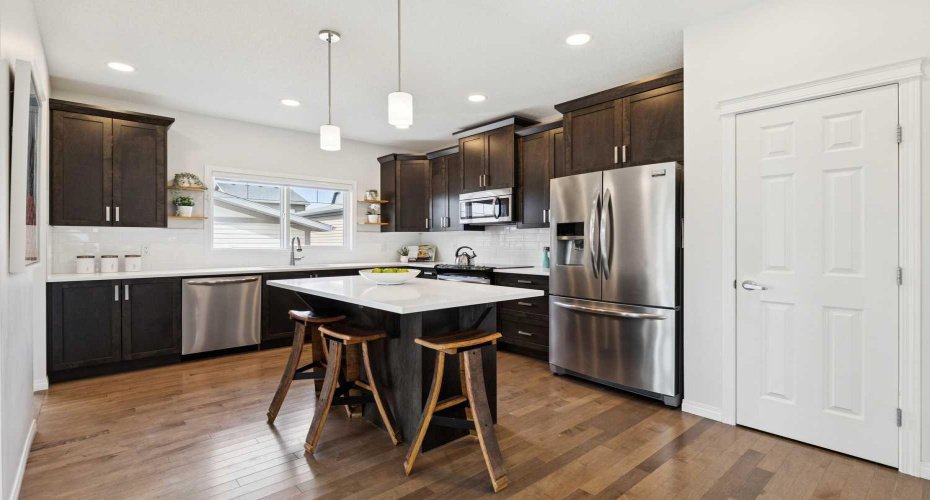 8 Walgrove Green, Calgary, Alberta T2X 2H8, 4 Bedrooms Bedrooms, ,4 BathroomsBathrooms,Residential,For Sale,Walgrove,A2305547