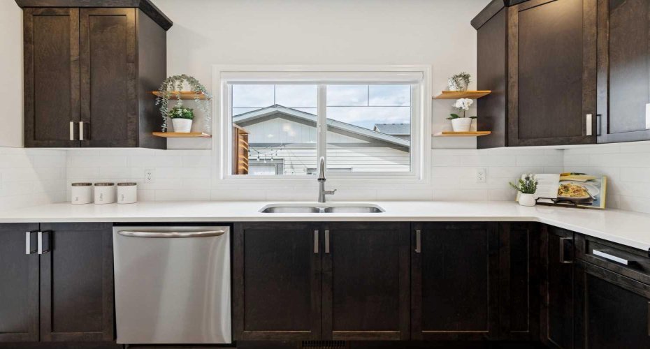8 Walgrove Green, Calgary, Alberta T2X 2H8, 4 Bedrooms Bedrooms, ,4 BathroomsBathrooms,Residential,For Sale,Walgrove,A2305547