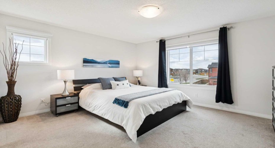 8 Walgrove Green, Calgary, Alberta T2X 2H8, 4 Bedrooms Bedrooms, ,4 BathroomsBathrooms,Residential,For Sale,Walgrove,A2305547