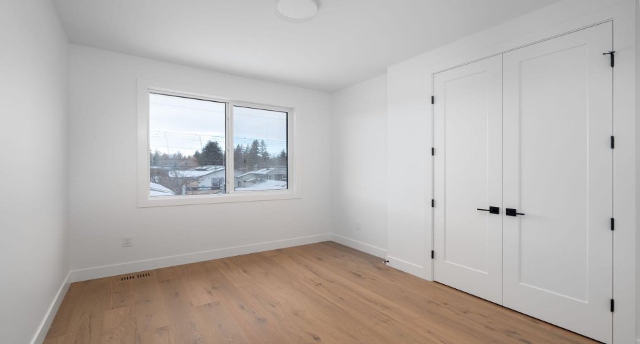 2227 36 Street, Calgary, Alberta T3E 2Z3, 5 Bedrooms Bedrooms, ,4 BathroomsBathrooms,Residential,For Sale,36,A2306710