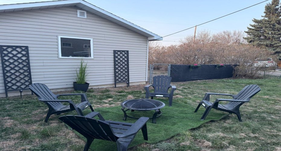 106 2 Avenue, Bow Island, Alberta T0K 0G0, 1 Bedroom Bedrooms, ,1 BathroomBathrooms,Residential,For Sale,2,A2305566