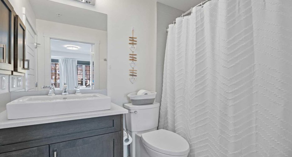 3320 3 Avenue, Calgary, Alberta T2N 0L9, 1 Bedroom Bedrooms, ,1 BathroomBathrooms,Residential,For Sale,3,A2306738