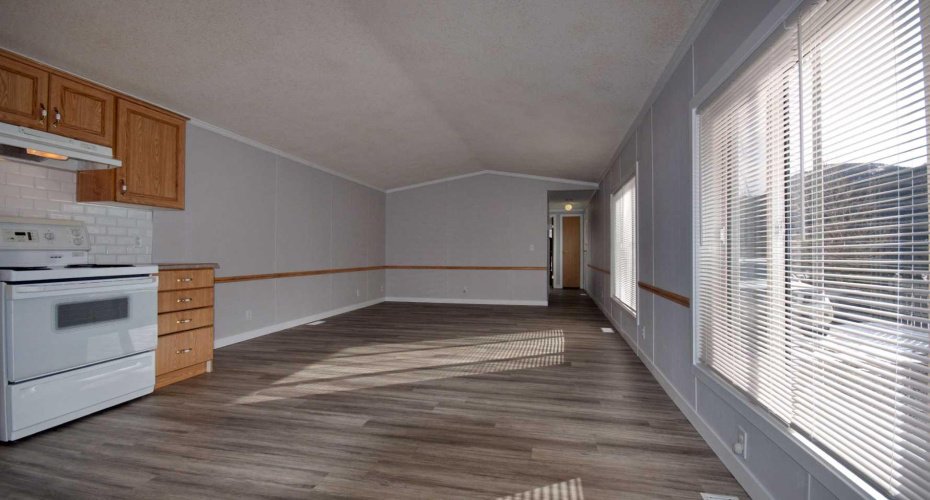 6101 20th Avenue, Coleman, Alberta T0K0M0, 3 Bedrooms Bedrooms, ,2 BathroomsBathrooms,Residential,For Sale,20th,A2306741