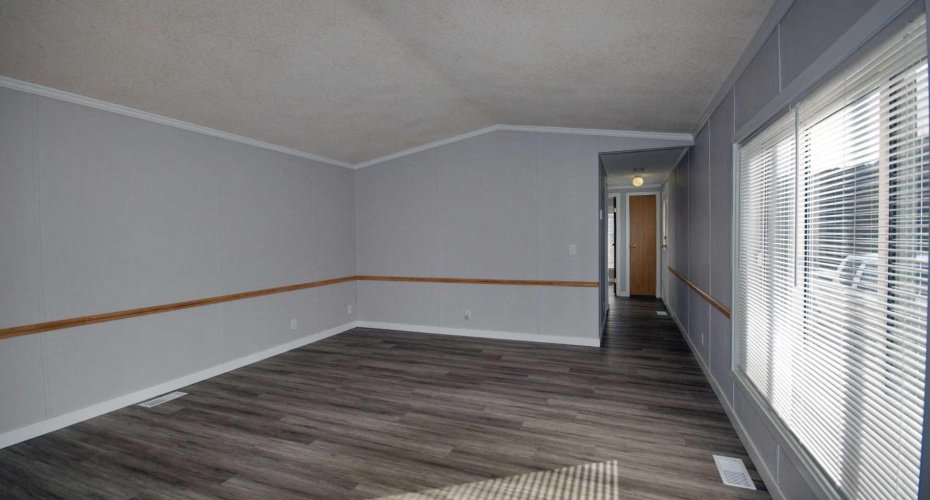 6101 20th Avenue, Coleman, Alberta T0K0M0, 3 Bedrooms Bedrooms, ,2 BathroomsBathrooms,Residential,For Sale,20th,A2306741