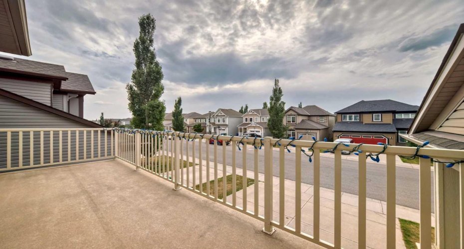 1068 Windhaven Close, Airdrie, Alberta t4b0t9, 3 Bedrooms Bedrooms, ,3 BathroomsBathrooms,Residential,For Sale,Windhaven,A2305595