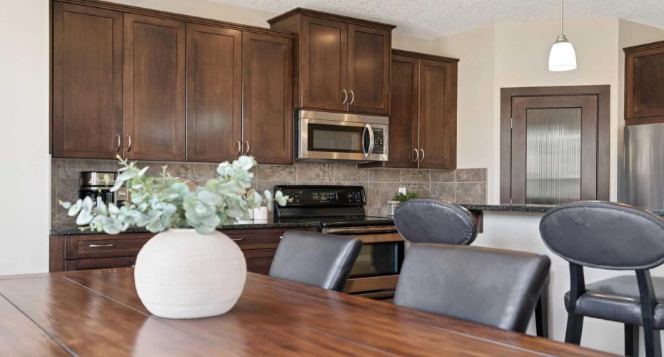 161 Heritage Bay, Cochrane, Alberta T4C0L5, 3 Bedroom Bedrooms, 0 ,3 BathroomBathrooms,Residential,For Sale,Heritage,0,A2305909